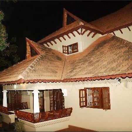 Casamaria Beach Resort Alappuzha Buitenkant foto